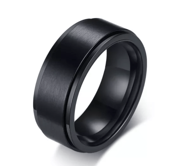 black spinner ring