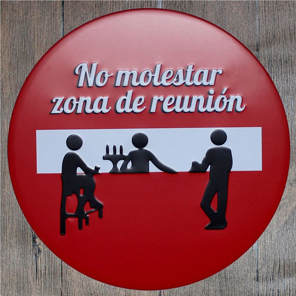 No Molestar Round Embossed Metal Tin Sign Poster