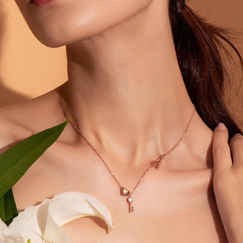 Rose Gold Love Lock Necklace